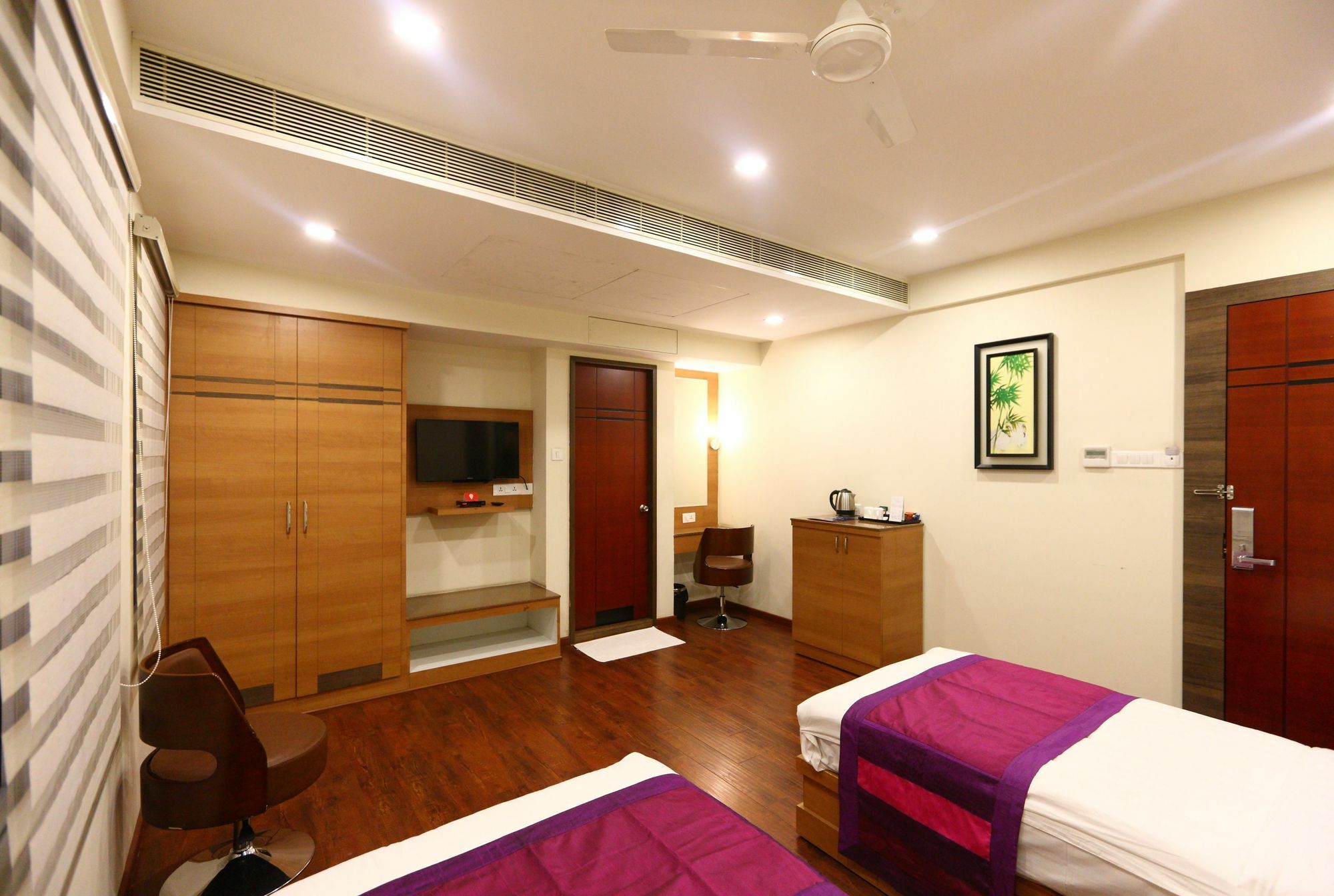 Fabhotel Prime Adore Residency Chennai Exterior foto